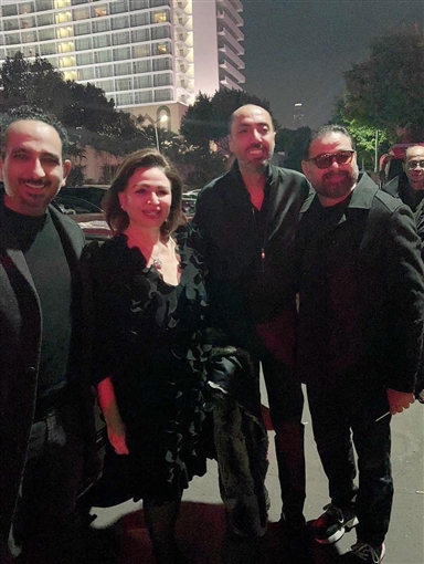 إلهام شاهين ومي عز الدين وياسر جلال وغادة عبد الرازق من بينهم النجوم يجتمعون في سهرة بالقاهرة