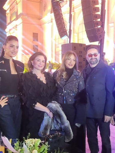 إلهام شاهين ومي عز الدين وياسر جلال وغادة عبد الرازق من بينهم النجوم يجتمعون في سهرة بالقاهرة
