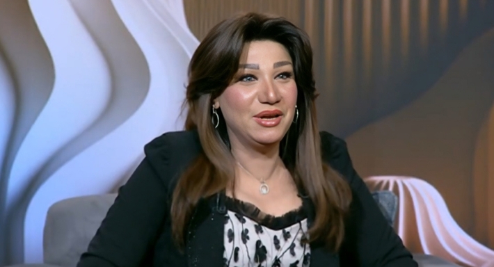 المطربة كاميليا