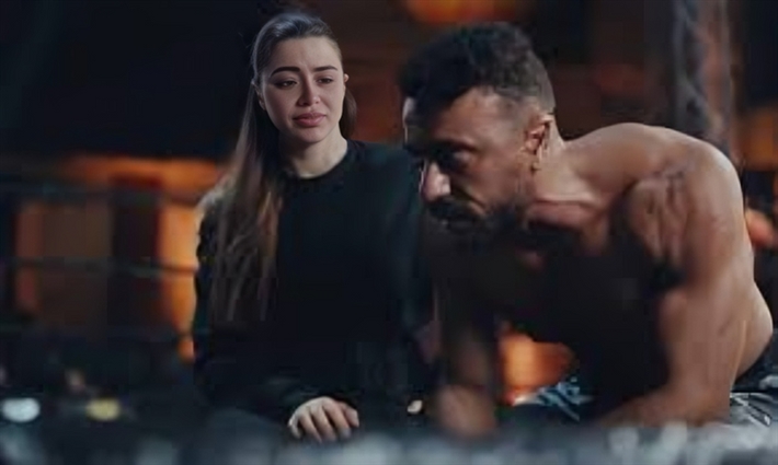 أحمد العوضي ويارا السكري