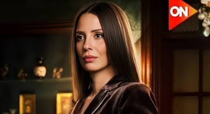 إيمان العاصي على بوستر مسلسل قسمة العدل