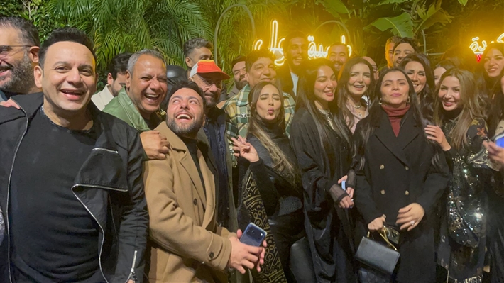 مصطفى قمر وعمرو مصطفى ودينا فؤاد وأيتن عامر من بينهم ... سحور المطربة جنات يجمع نجوم الغناء والتمثيل