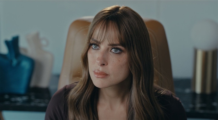  في الحرب الحلقة 29 ... ريم مصطفى تقلب الموازين وتضع يوسف الشريف في مأزق