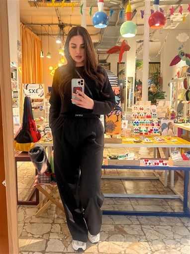 درة تمضي إجازة العيد في إسبانيا جولة في شوارع ومعالم مدريد الشهيرة