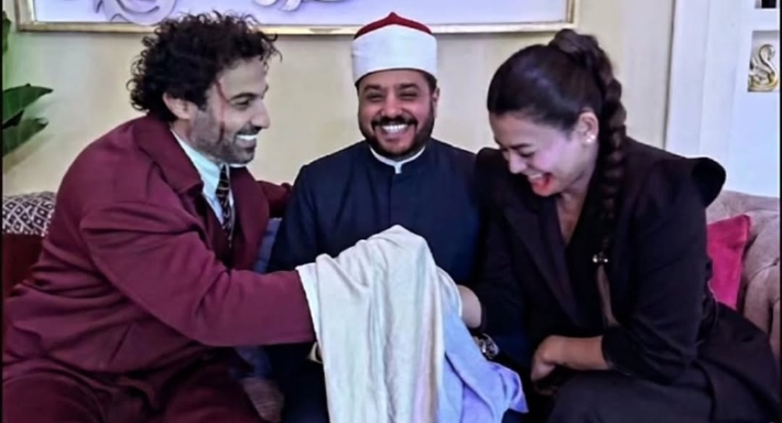 أحمد فهمي وأسماء جلال