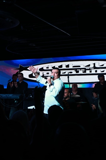 بأقوى أغاني التسعينيات ... إيهاب توفيق يعلن انطلاق حفلات موسم الصيف