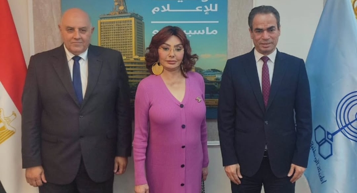 نبيلة عبيد مع أحمد المسلماني وعبد الرحمن بسيوني