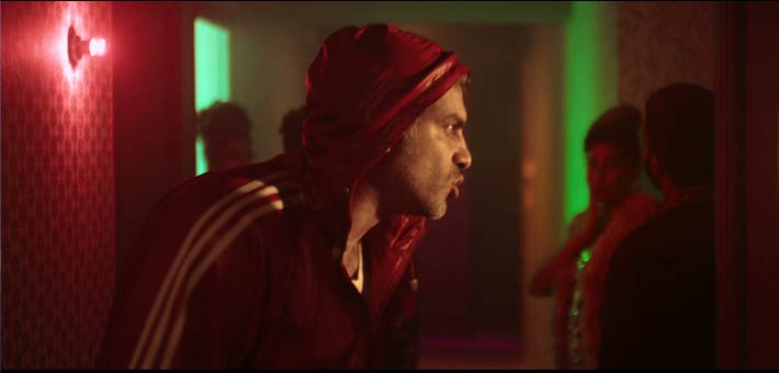 لقطة من أغنية &quot;شاشة التليفون&quot;