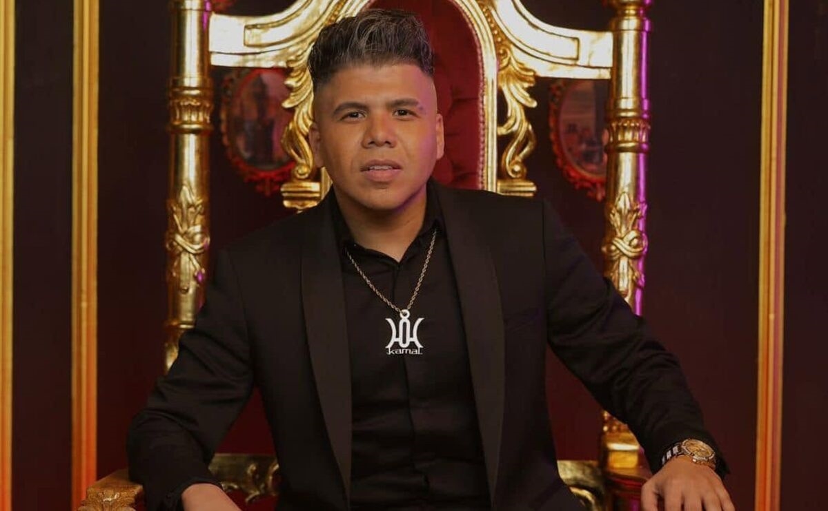 عمر كمال