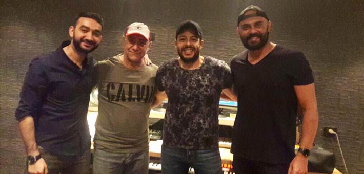 حماقي يتوسط بهاء الدين محمد وأحمد صلاح حسني ونادر حمدي