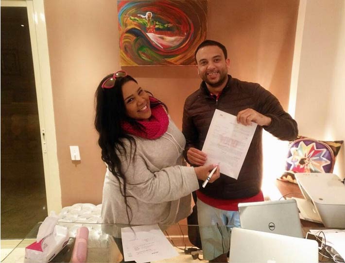 شيماء توقع العقد مع محمد شعبان