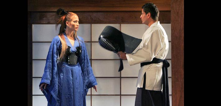 عمرو دياب وجينيفر لوبيز في كواليس الإعلان