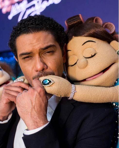 أبلة فاهيتا وآسر ياسين 