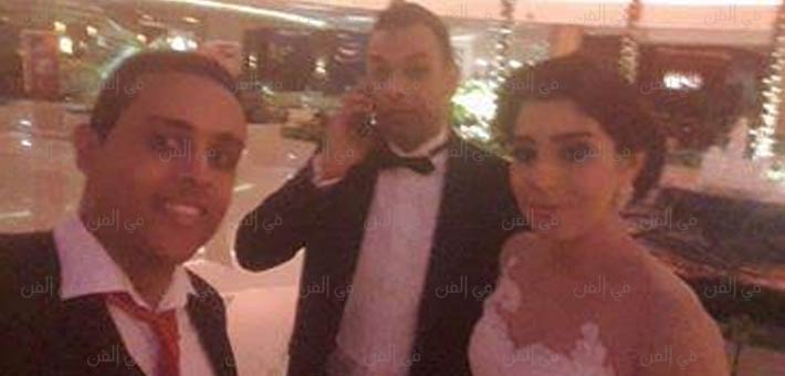 أيتن عامر بفستان الزفاف