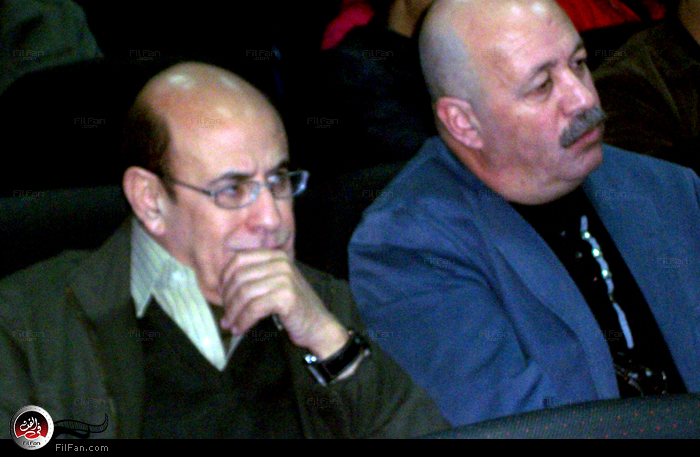 كتكت أثناء الندوة