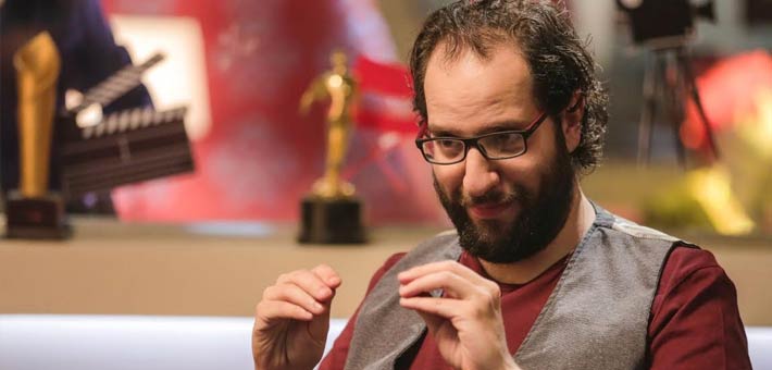 أحمد أمين مقدم برنامج البلاتوه