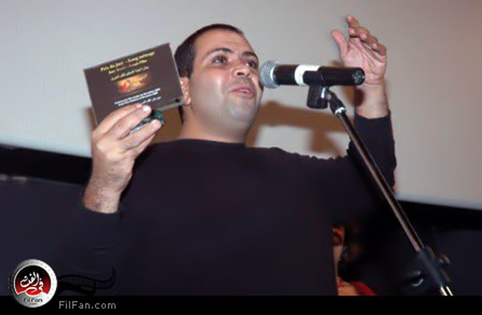 أحمد رشوان يتسلم جائزة أفضل فيلم روائي طويل في مهرجان الفيلم العربي ببروكسل