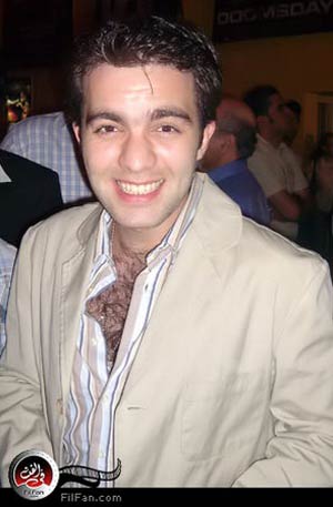 الفنان الشاب شريف رمزي