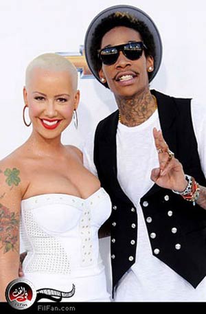 ويز خليفة وأمبر روز