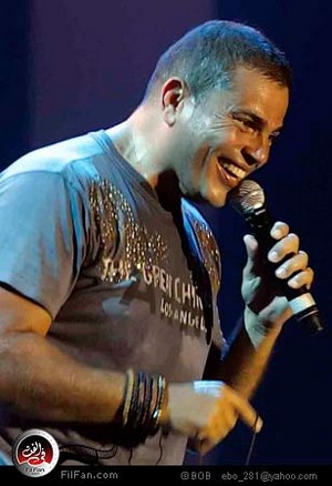 عمرو دياب نجم ليلة رأس السنة في دبي - تصوير : إيهاب كامل