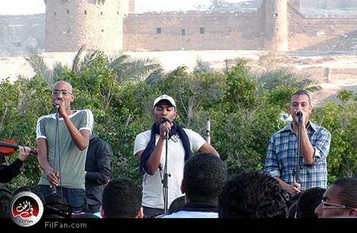 "بلاك تيما" خلال الحفل