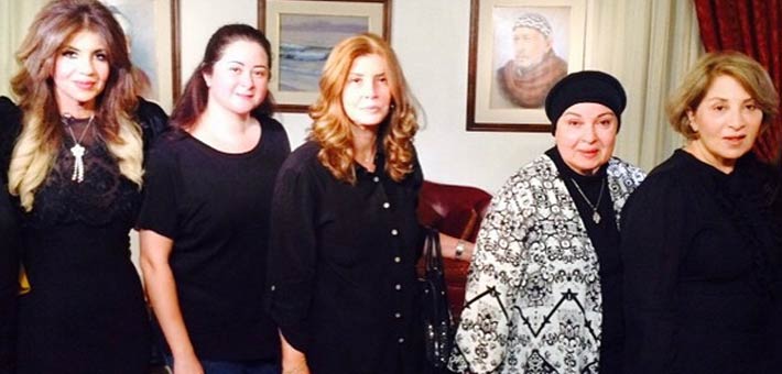 بوسي شلبي في منزل نور الشريف مع ابنته سارة وميرفت أمين ونور وبوسي