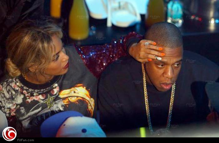 بينوسيه مع جاي زي في الملهى الليلي