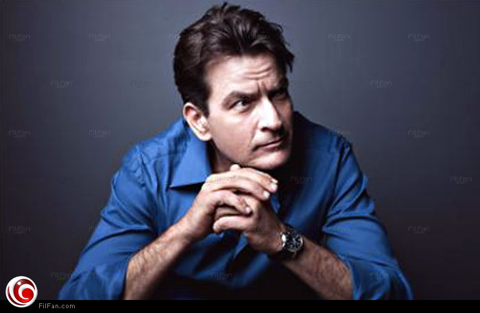 شارلي شين بطل مسلسل Two and a Half Men 