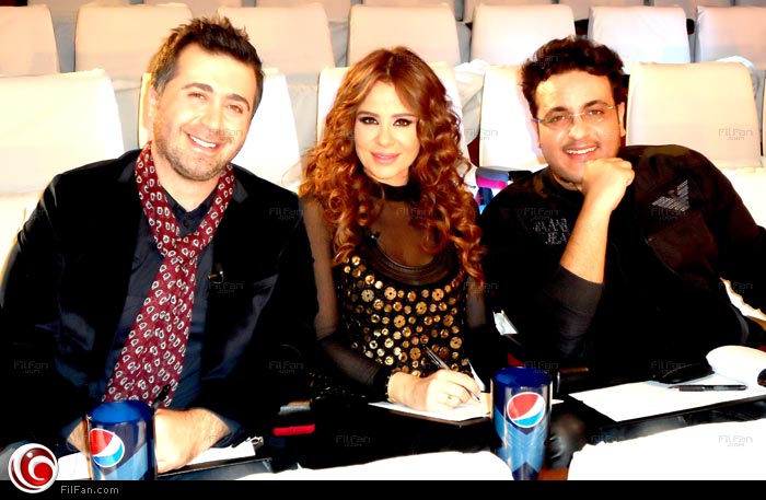 رحيم مع كارول في كواليس XFactor