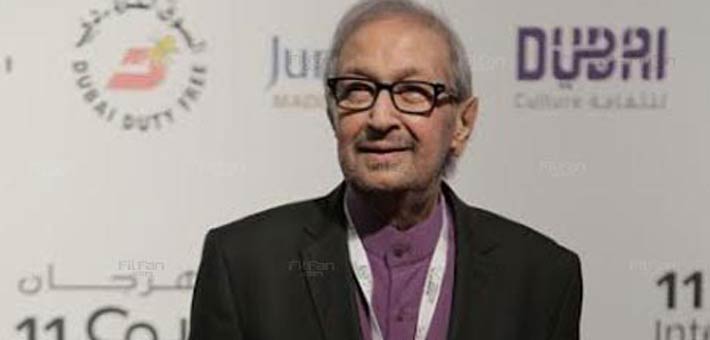 نور الشريف خلال تكريمه بمهرجان دبي السينمائي 2014