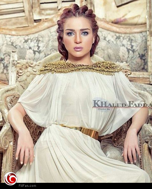 مي عز الدين