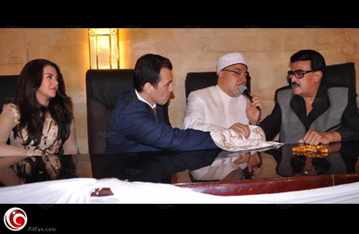 خالد الجندي يقيم مراسم عقد قران ابنة سمير غانم