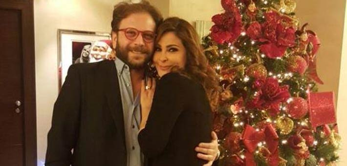 إليسا في احتفالها بالكريسماس