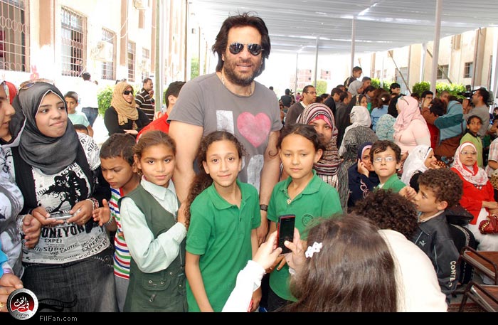 ماجد المصري في يوم اليتيم