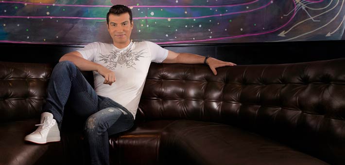 إيهاب توفيق