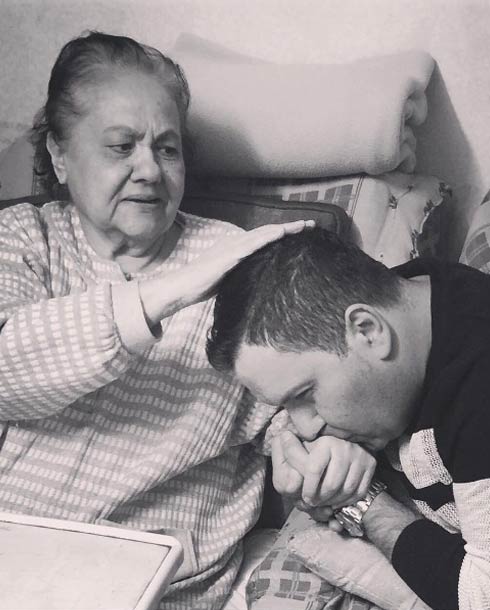 إدوارد ووالدته