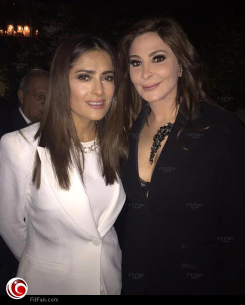 إليسا تستقبل سلمى حايك