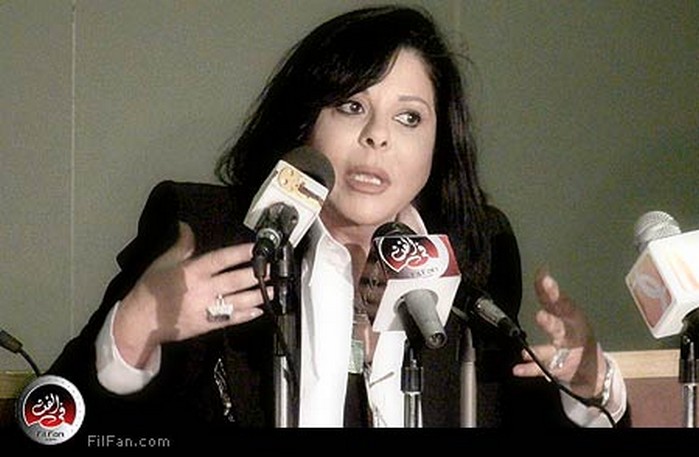 الفنانة إسعاد يونس كانت من أكثر المهتمين بالقضية وناقشتها في العديد من المناسبات