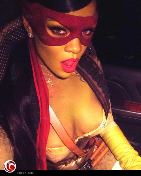 إطلالة ريانا في &quot;هالوين&quot; 2014