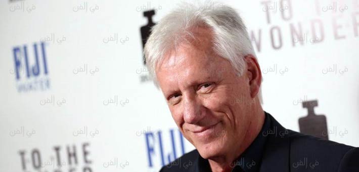 الممثل جيمس وودز