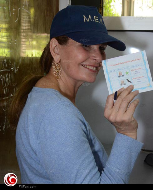 يسرا تكشف عن ترشيحا للسيسي