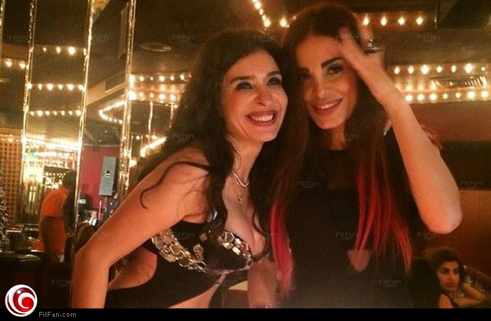 دينا ترقص في عيد ميلاد دومنيك