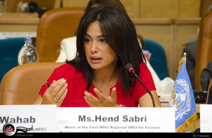 هند صبري أثناء المؤتمر 