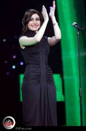 يارا في الليلة الرابعة من &quot;ليالي فبراير&quot;