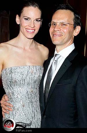 جون وهيلاري