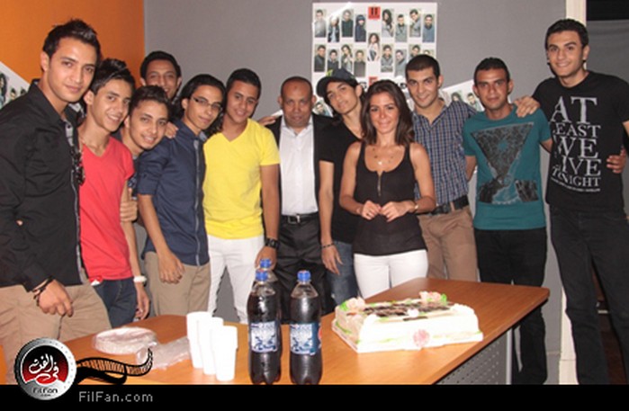 المشاركين في الألبوم خلال الاحتفال