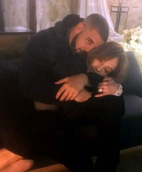 جينفر لوبيز ودريك