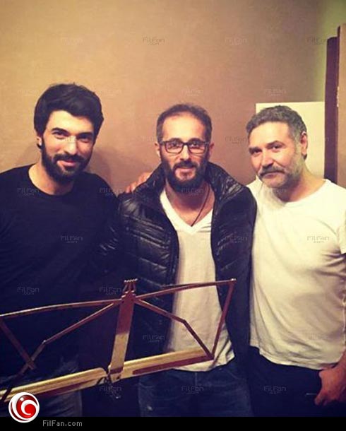 كريم في الأستوديو 