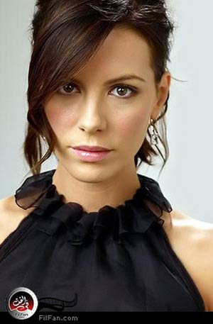 النجمة السينمائية الشهيرة كيت بيكنسال