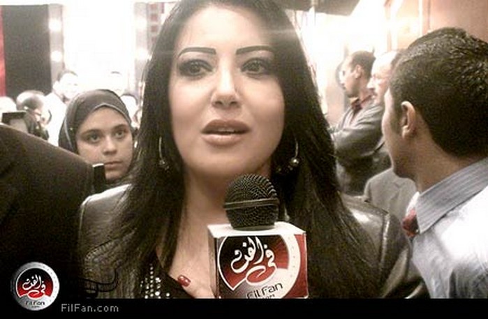 الفنانة سمية الخشاب تتحدث مع FilFan.com في ختام المهرجان